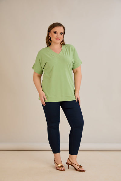 Tricou marime mare din bumbac cu decolteu in V - mar verde