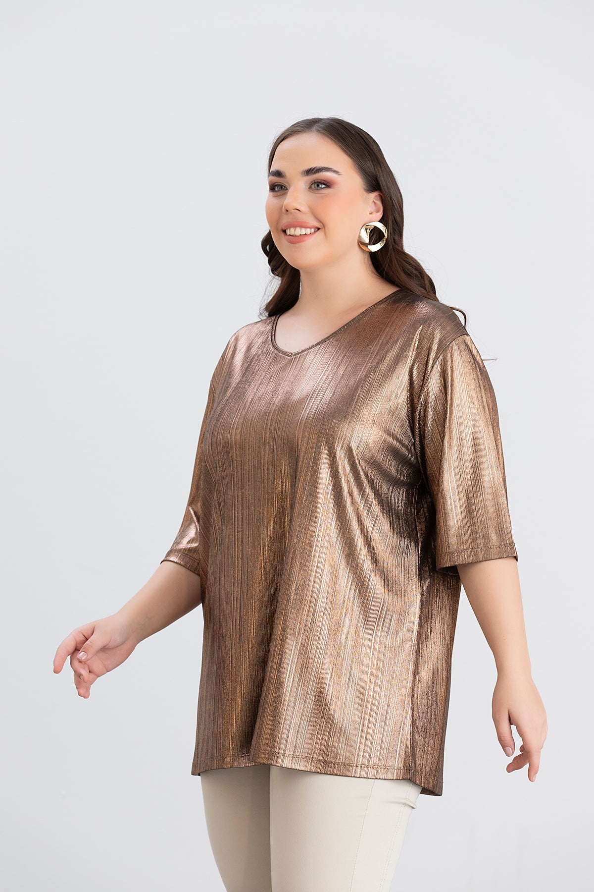 Bluza festiva marime mare pe auriu